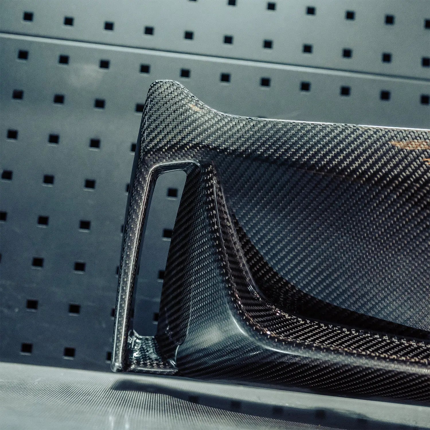 MHC+ BMW F22/F23 M235i & M240i Ultra Aggressive Style Rear Diffuser In Pre Preg Carbon Fibre R44 Performance