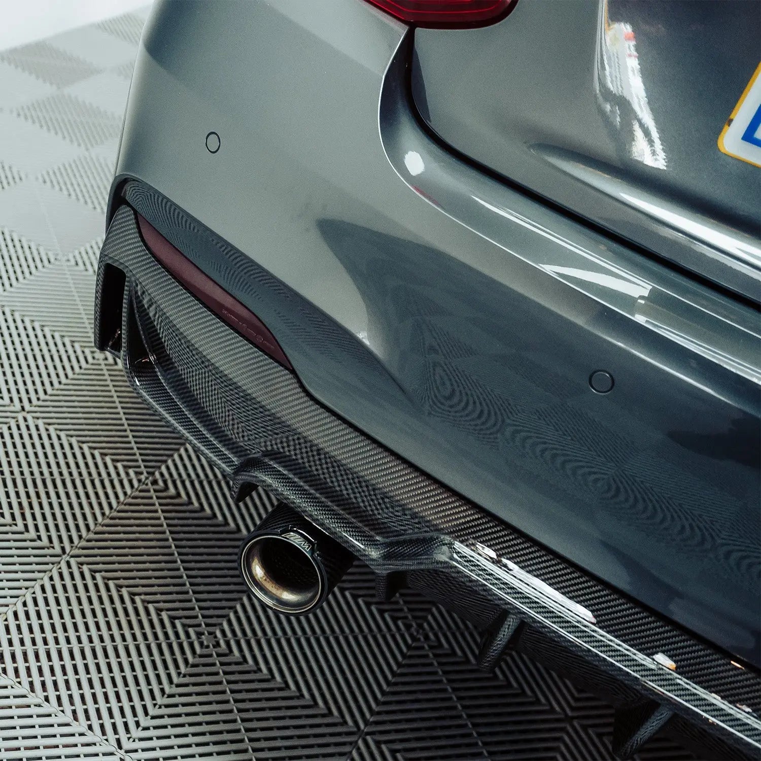 MHC+ BMW F22/F23 M235i & M240i Ultra Aggressive Style Rear Diffuser In Pre Preg Carbon Fibre R44 Performance