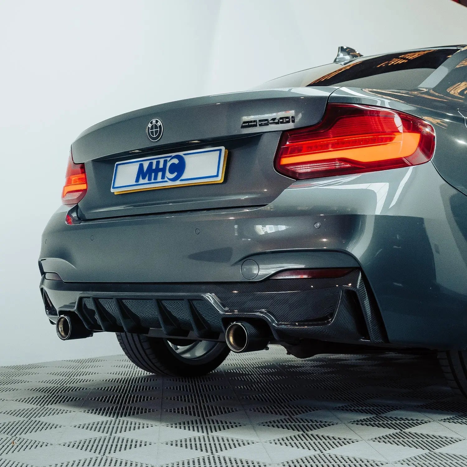 MHC+ BMW F22/F23 M235i & M240i Ultra Aggressive Style Rear Diffuser In Pre Preg Carbon Fibre R44 Performance