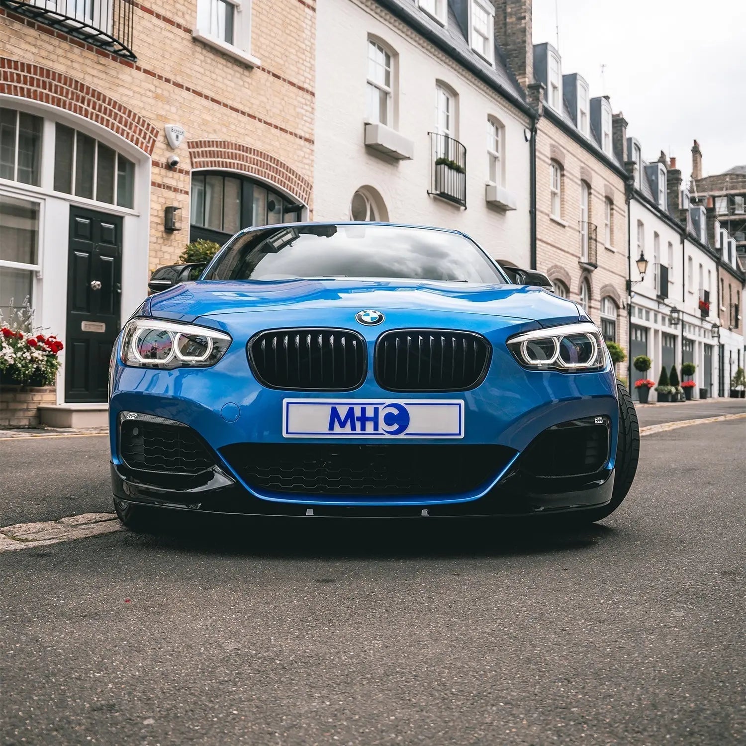 MHC Black BMW 1 Series LCI Single Slat Front Grilles In Gloss Black (F20/F21) R44 Performance