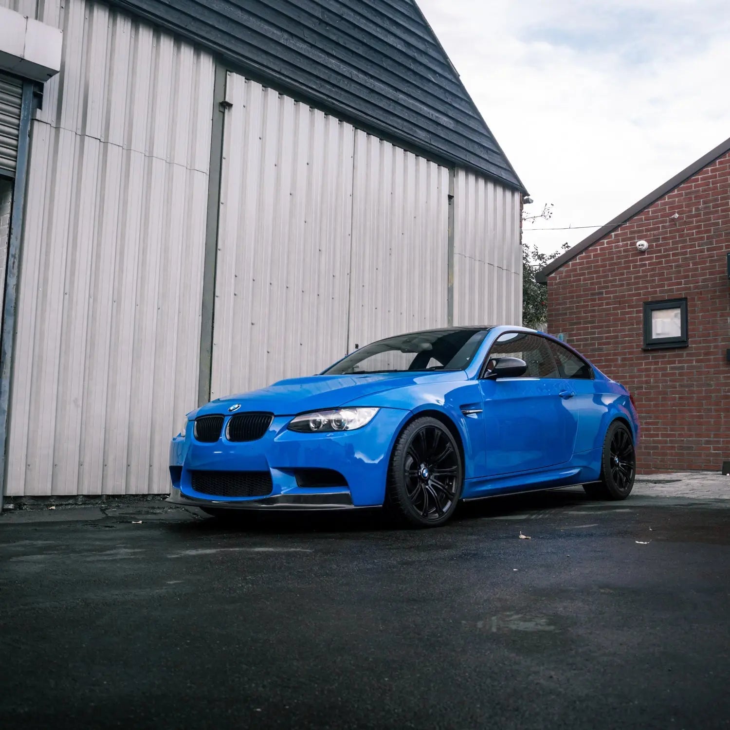 MHC+ BMW M3 Mirror Covers In Gloss Pre-Preg Carbon Fibre (E92/E93) MHC